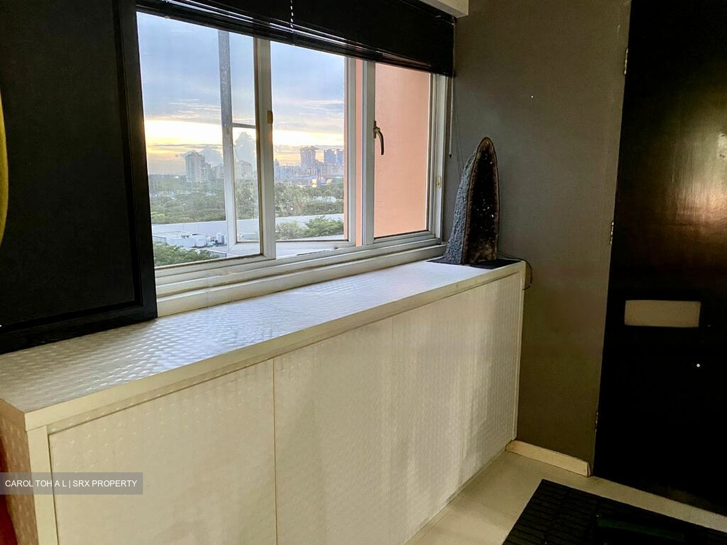 Blk 12 Pine Close (Geylang), HDB 3 Rooms #460805351